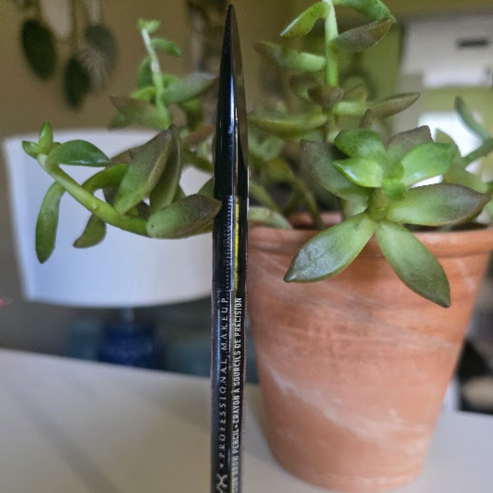 NYX Cosmetics Micro Precision Brow Pencil in Espresso